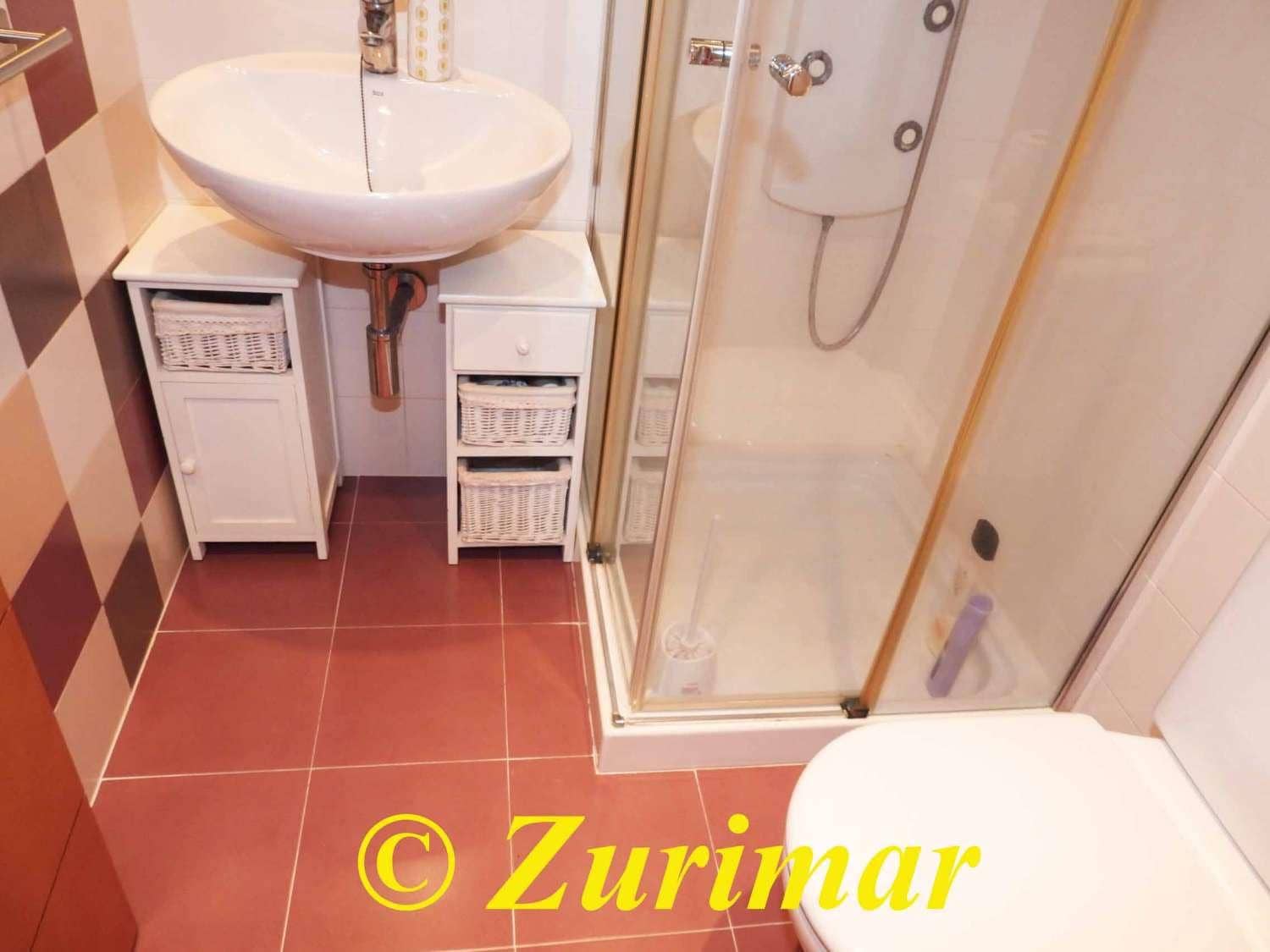 2 slaapkamer Appartement te koop in Roquetas de Mar met zwembad garage - € 223.000 (Ref: 9248299)