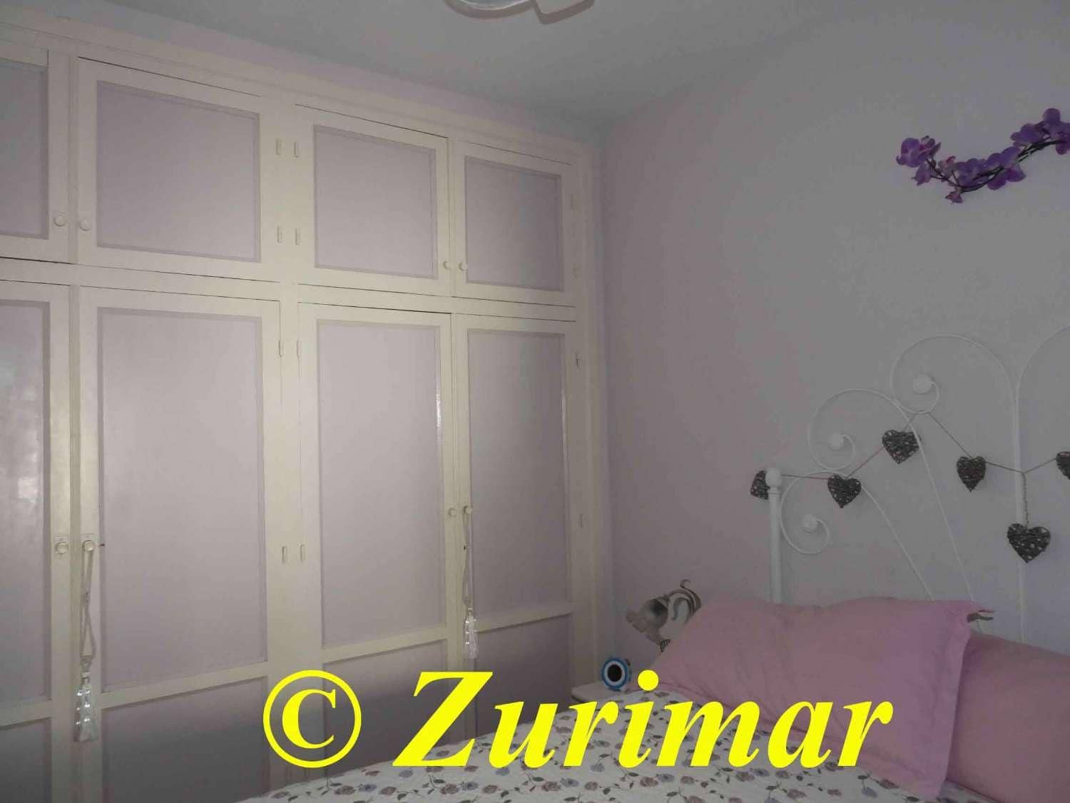 2 slaapkamer Bungalow te koop in Roquetas de Mar met zwembad - € 235.000 (Ref: 9257207)