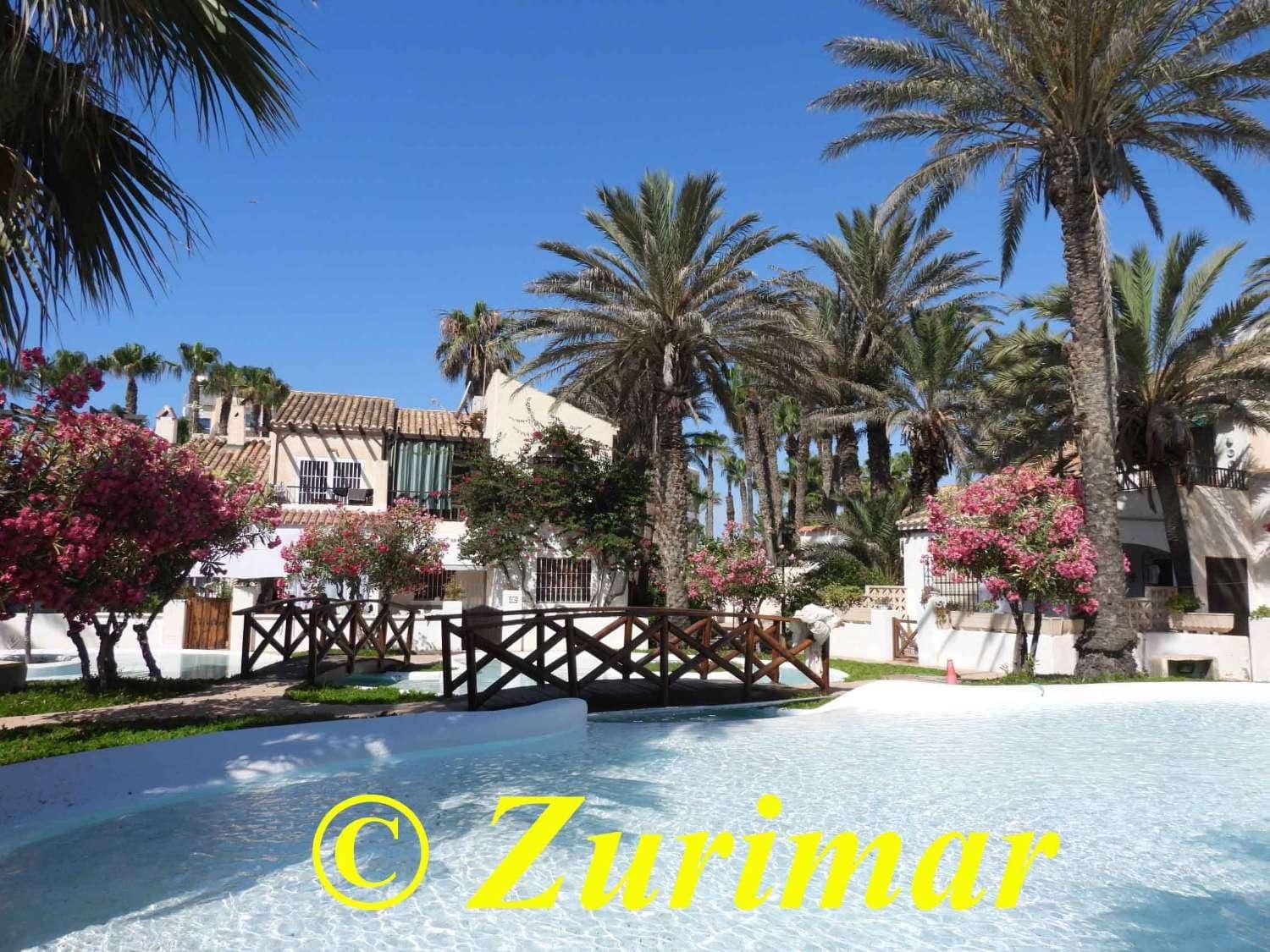 2 bedroom Bungalow for sale in Roquetas de Mar with pool - € 235,000 (Ref: 9257207)