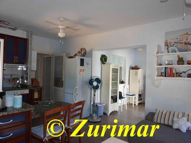 2 bedroom Bungalow for sale in Roquetas de Mar with pool - € 200,000 (Ref: 9257207)