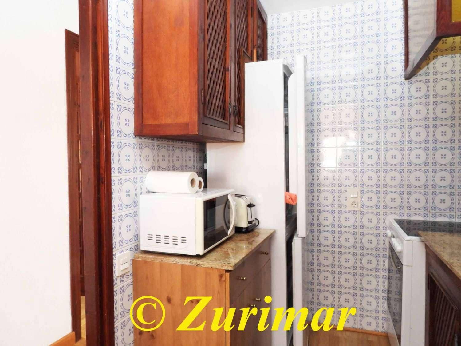 3 sovrum Lägenhet till salu i Roquetas de Mar med pool - 165 000 € (Ref: 9257208)