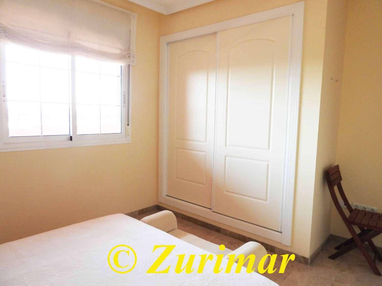 2 slaapkamer Appartement te koop in Roquetas de Mar met zwembad garage - € 215.000 (Ref: 9285143)