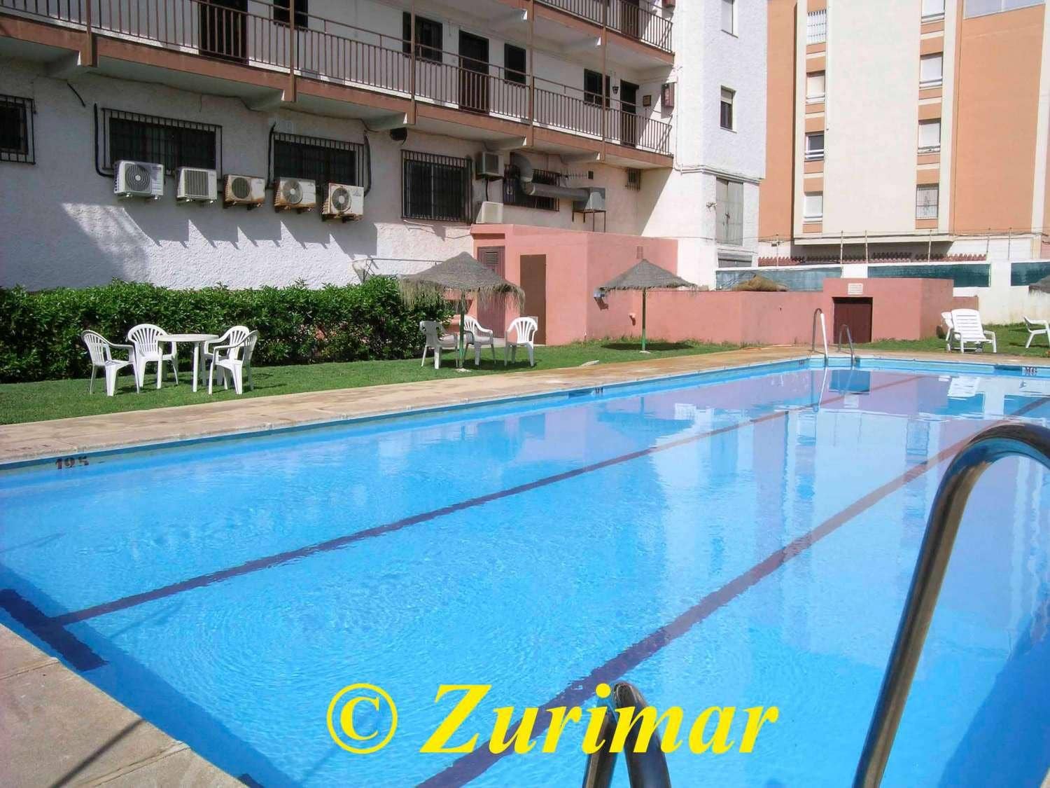 1 bedroom Apartment for sale in Roquetas de Mar with pool - € 120,000 (Ref: 9347184)