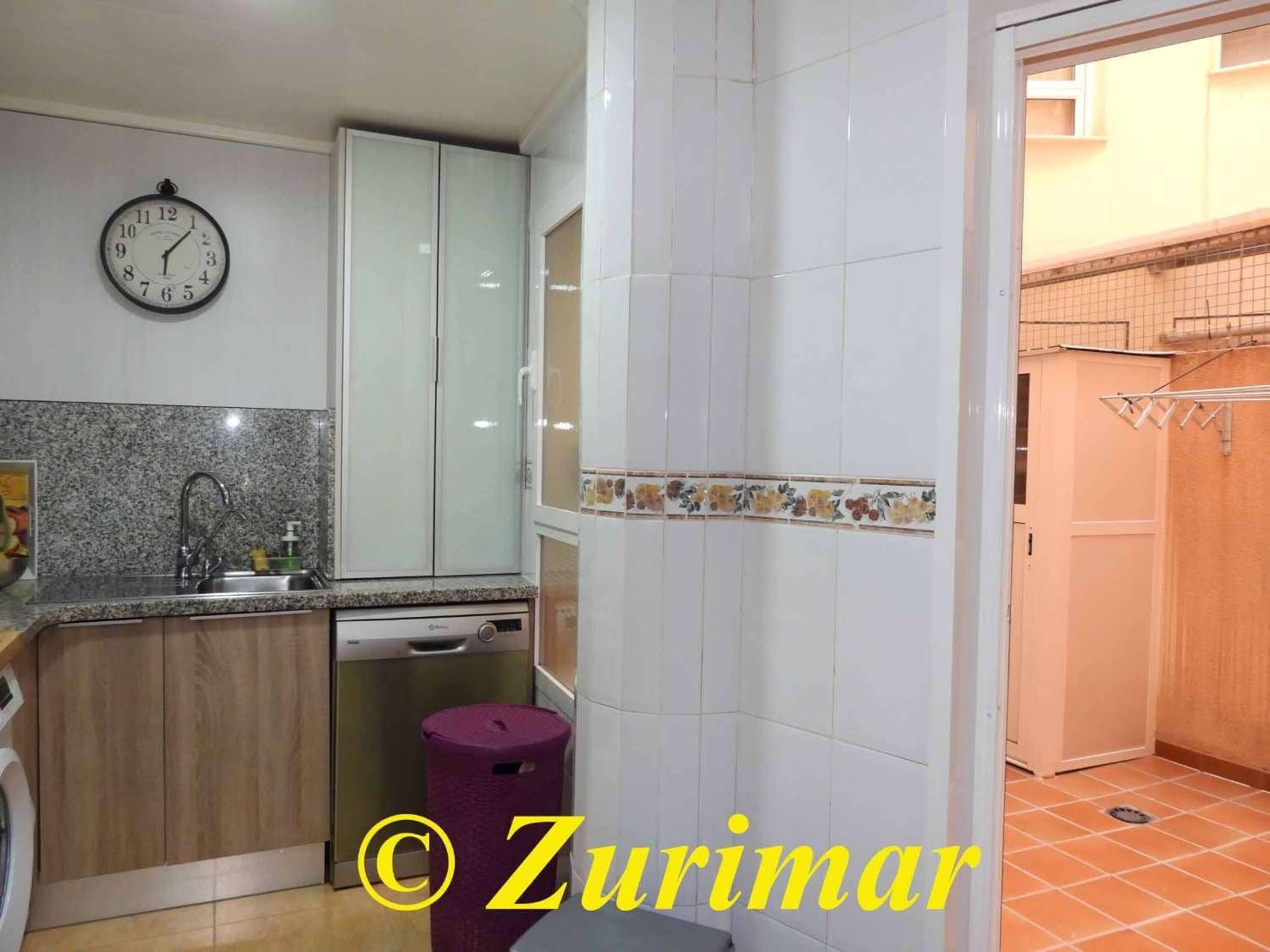 3 quarto Apartamento para venda em Roquetas de Mar - 149 000 € (Ref: 9347185)