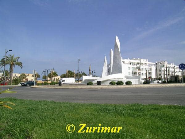 3 sypialnia Apartament na sprzedaż w Roquetas de Mar z basenem - 180 000 € (Ref: 9355780)