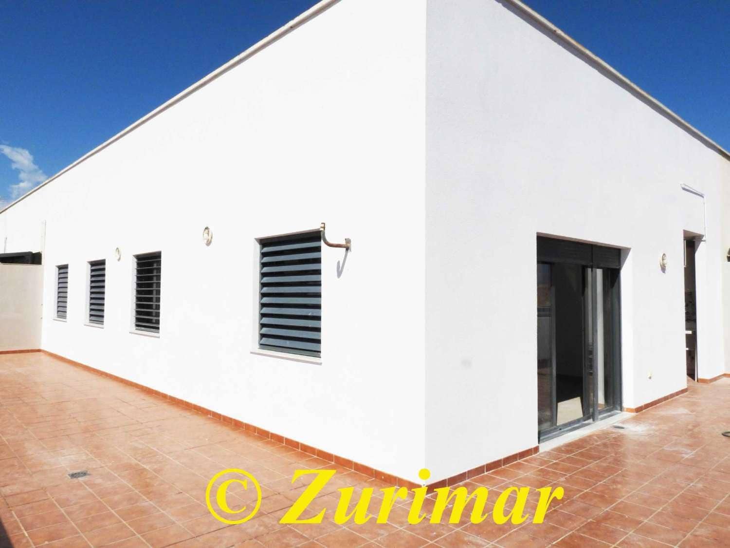 3 sypialnia Apartament na sprzedaż w Roquetas de Mar z basenem - 180 000 € (Ref: 9355780)