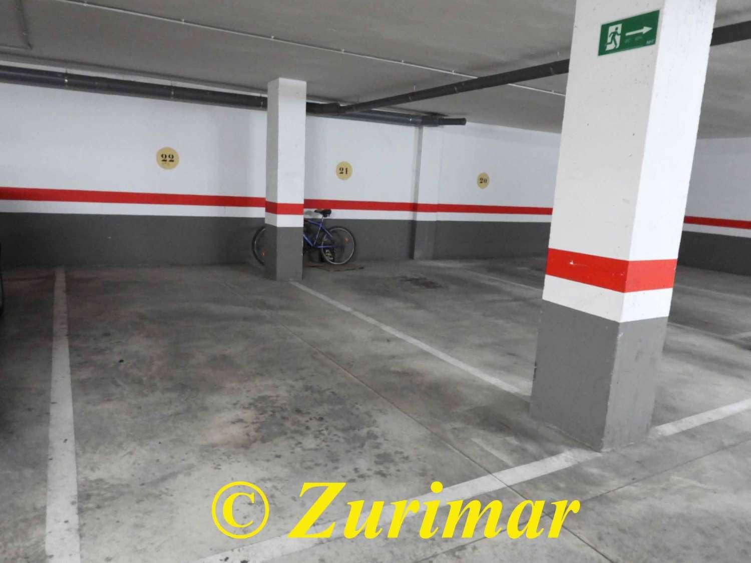 3 sypialnia Apartament na sprzedaż w Roquetas de Mar z basenem - 180 000 € (Ref: 9355780)