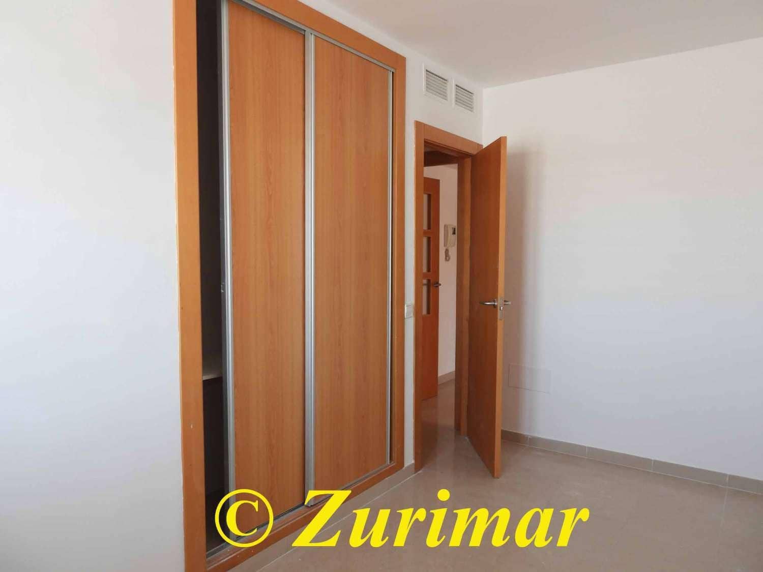 3 sypialnia Apartament na sprzedaż w Roquetas de Mar z basenem - 180 000 € (Ref: 9355780)