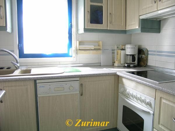 1 slaapkamer Appartement te koop in Roquetas de Mar met zwembad - € 142.000 (Ref: 9376760)