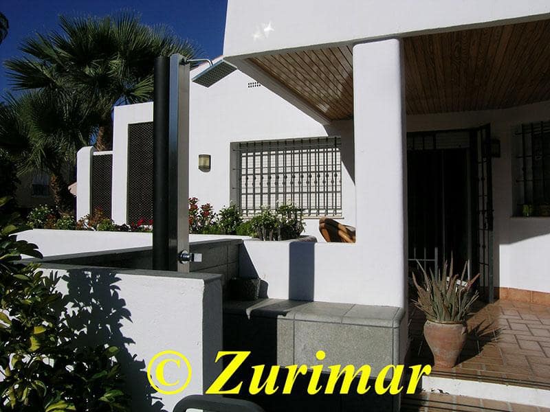 4 bedroom Villa for sale in Roquetas de Mar with pool garage - € 800,000 (Ref: 9386228)