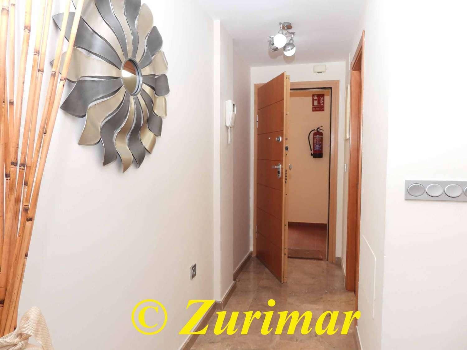 2 makuuhuone Huoneisto myytävänä paikassa Roquetas de Mar mukana uima-altaan 
autotalli - 225 000 € (Ref: 9408046)