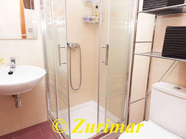 2 slaapkamer Appartement te koop in Roquetas de Mar met zwembad garage - € 225.000 (Ref: 9408046)