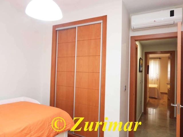 2 slaapkamer Appartement te koop in Roquetas de Mar met zwembad garage - € 225.000 (Ref: 9408046)