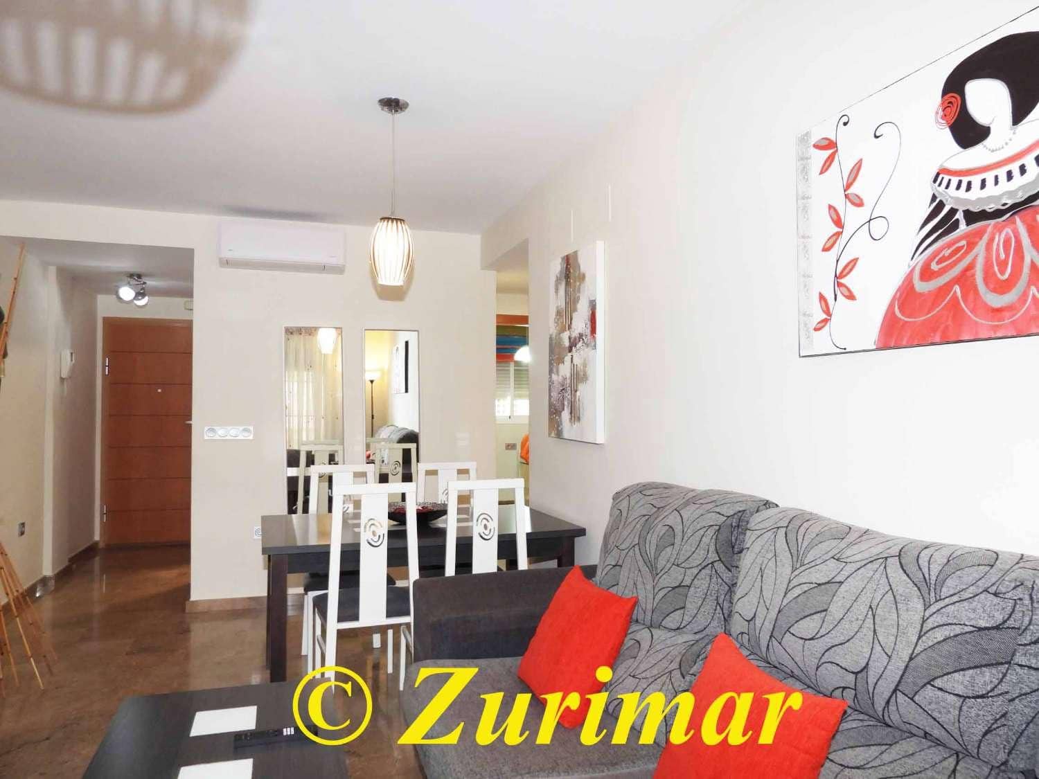 2 makuuhuone Huoneisto myytävänä paikassa Roquetas de Mar mukana uima-altaan 
autotalli - 225 000 € (Ref: 9408046)