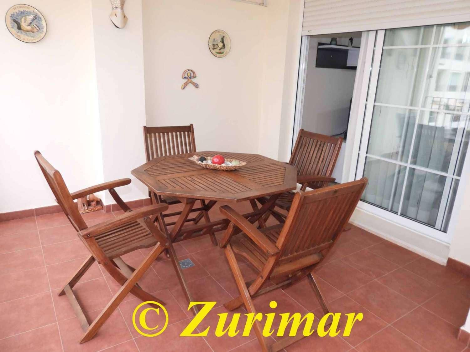 Apartamento de 2 habitaciones en Roquetas de Mar en venta con piscina garaje - 220.000 € (Ref: 9408046)