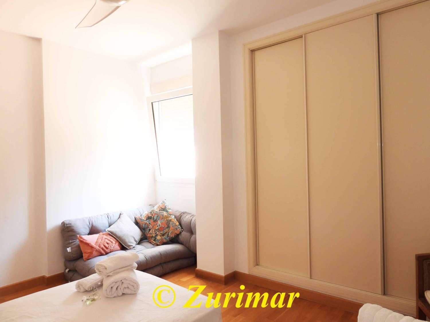 2 sypialnia Apartament na sprzedaż w Roquetas de Mar z basenem - 310 000 € (Ref: 9410894)