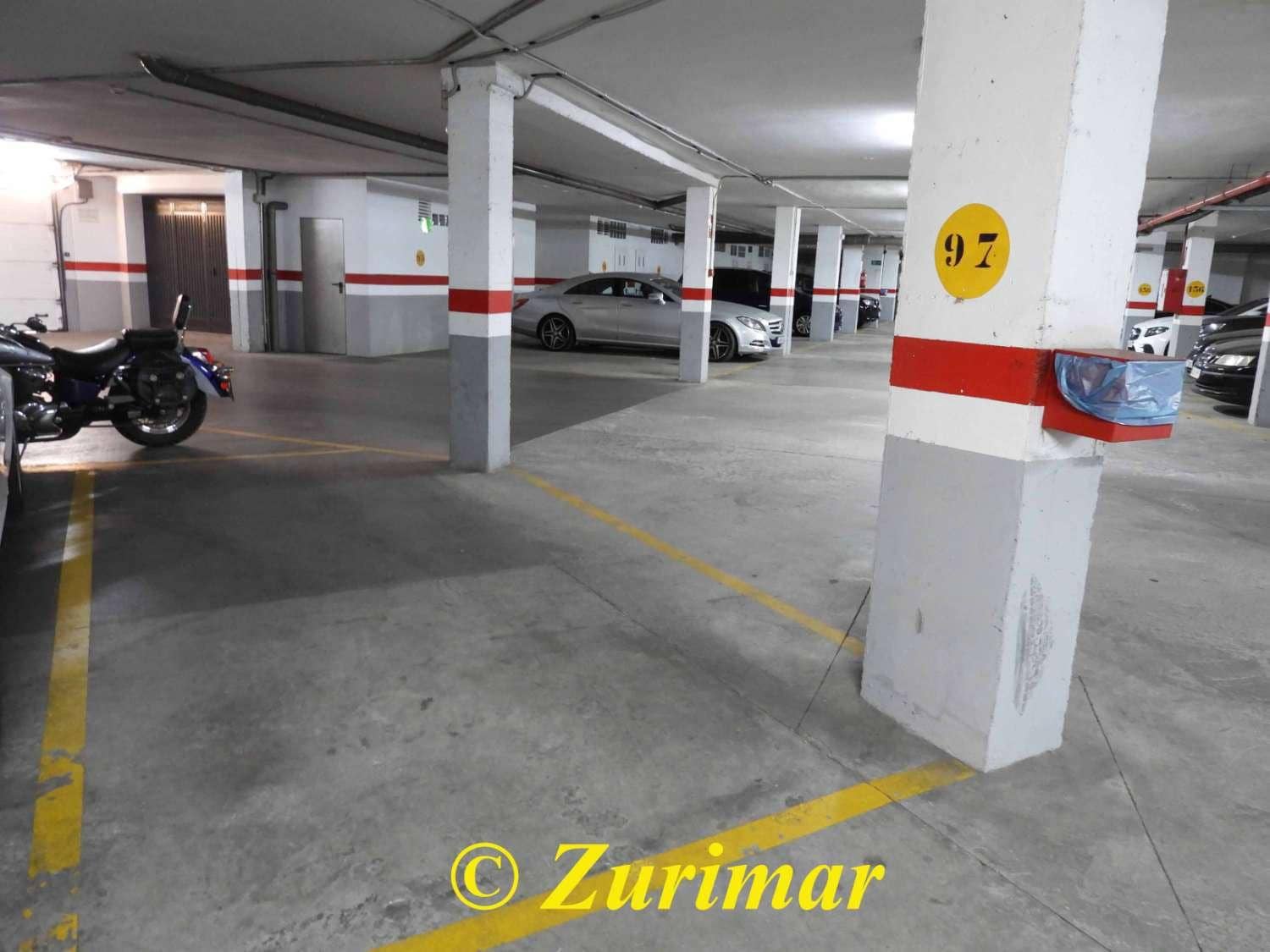 2 sypialnia Apartament na sprzedaż w Roquetas de Mar z basenem - 310 000 € (Ref: 9410894)