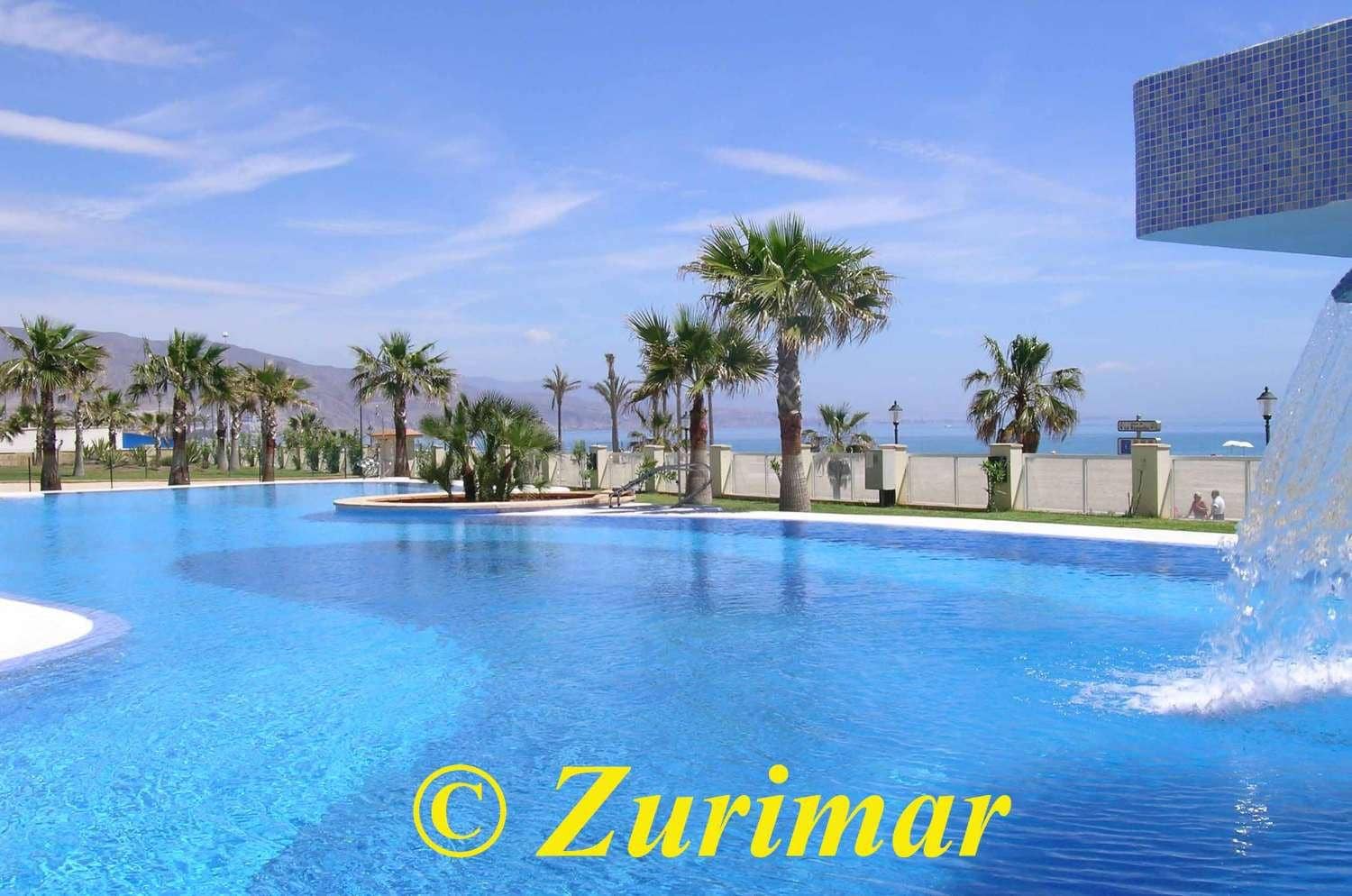 2 sypialnia Apartament na sprzedaż w Roquetas de Mar z basenem - 310 000 € (Ref: 9410894)