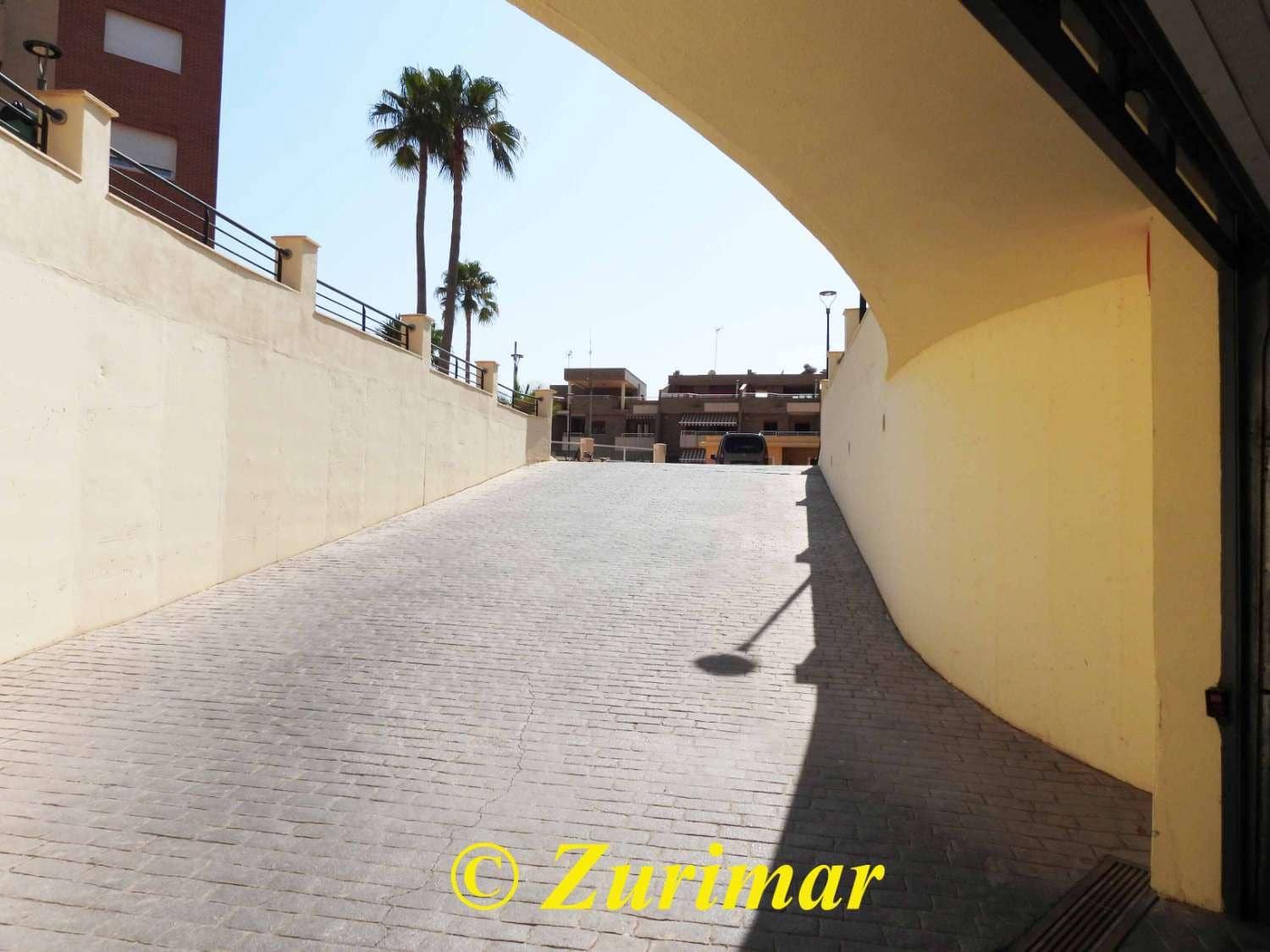 2 sypialnia Apartament na sprzedaż w Roquetas de Mar z basenem - 310 000 € (Ref: 9410894)