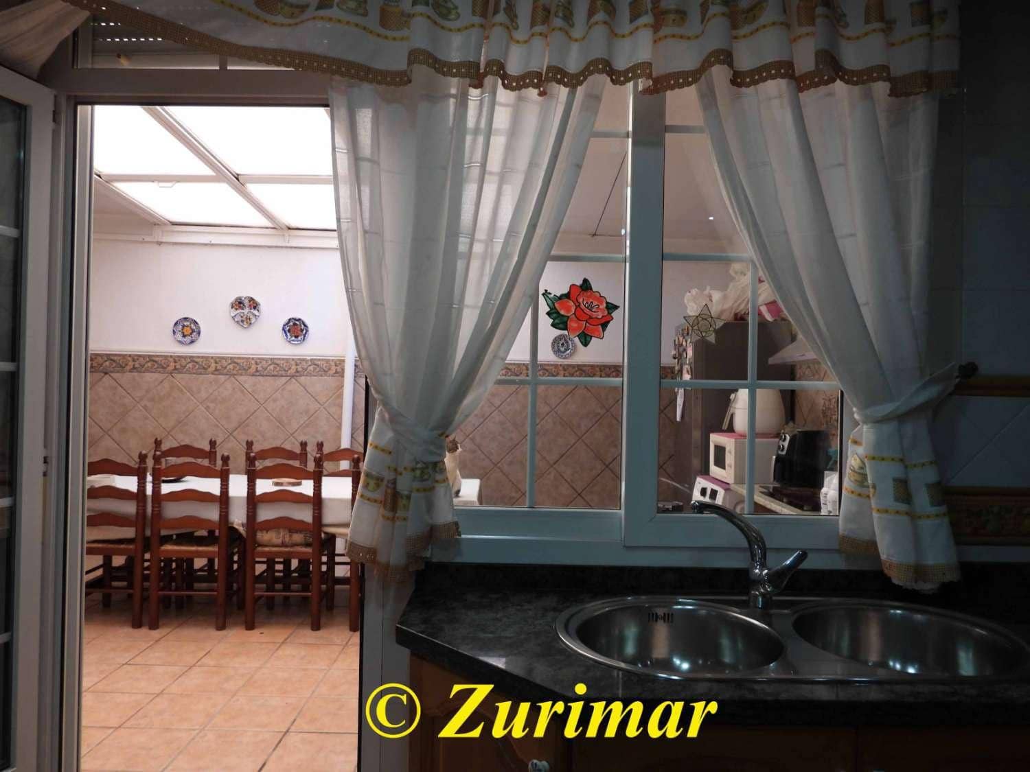 7 sypialnia Apartament na sprzedaż w Roquetas de Mar z garażem - 289 000 € (Ref: 9433331)