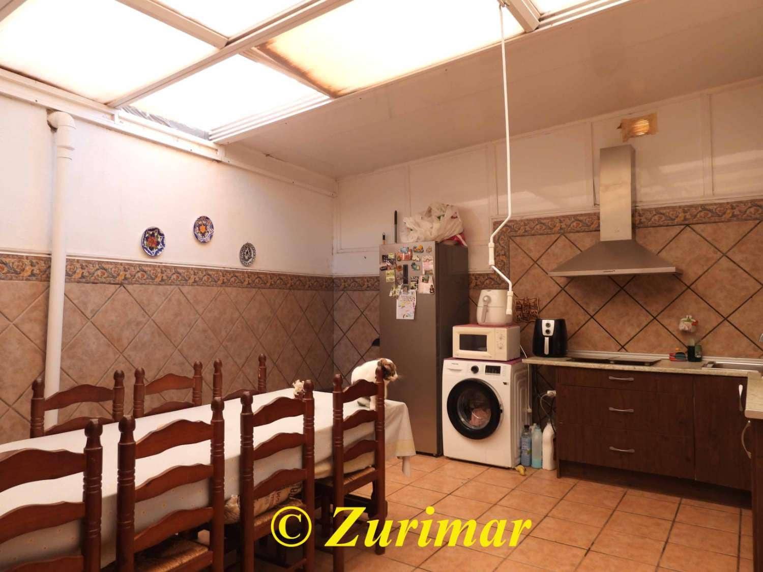 7 sypialnia Apartament na sprzedaż w Roquetas de Mar z garażem - 289 000 € (Ref: 9433331)