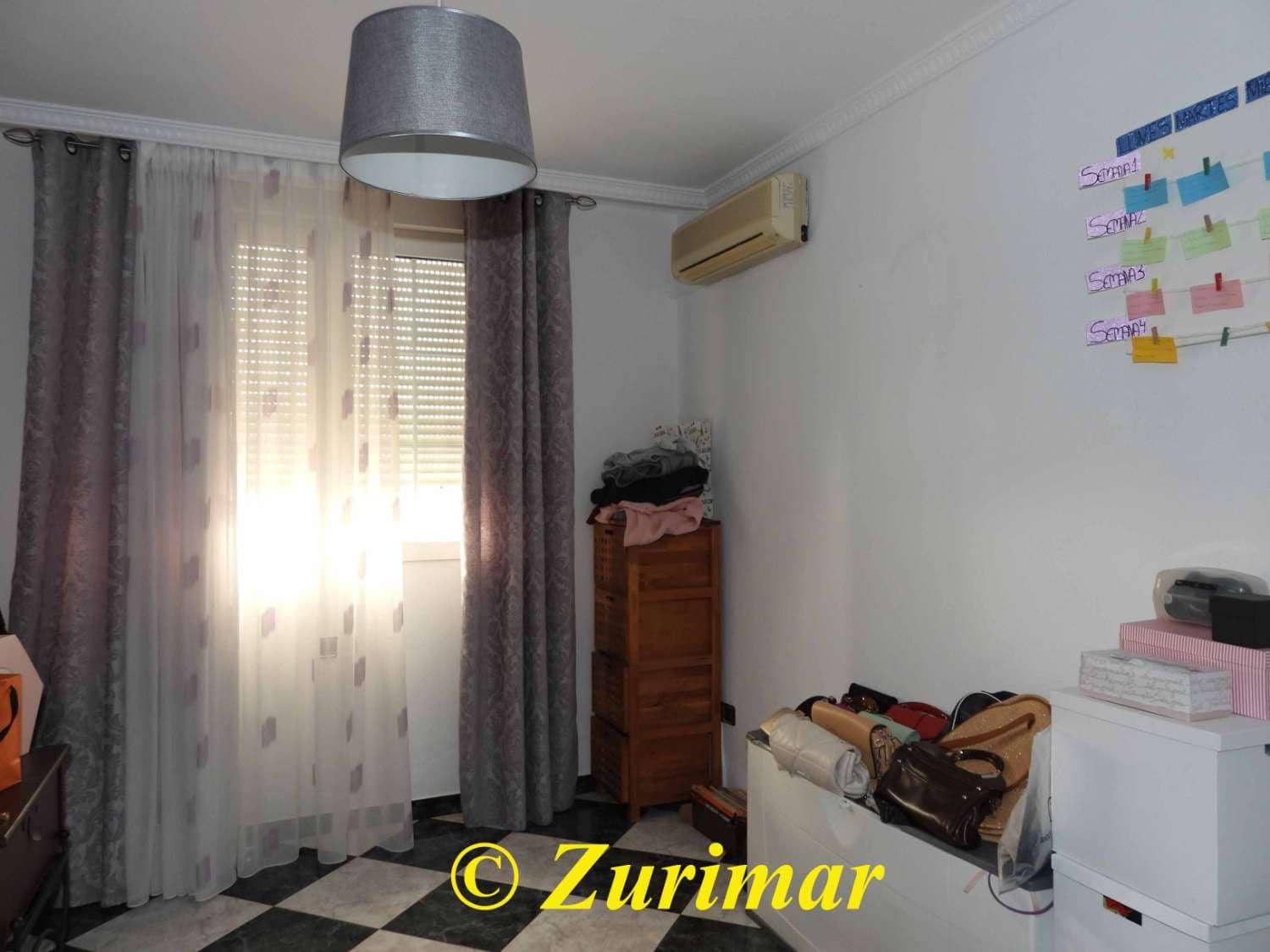 7 sypialnia Apartament na sprzedaż w Roquetas de Mar z garażem - 289 000 € (Ref: 9433331)