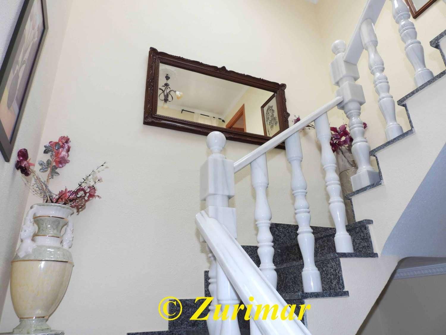 7 sypialnia Apartament na sprzedaż w Roquetas de Mar z garażem - 289 000 € (Ref: 9433331)
