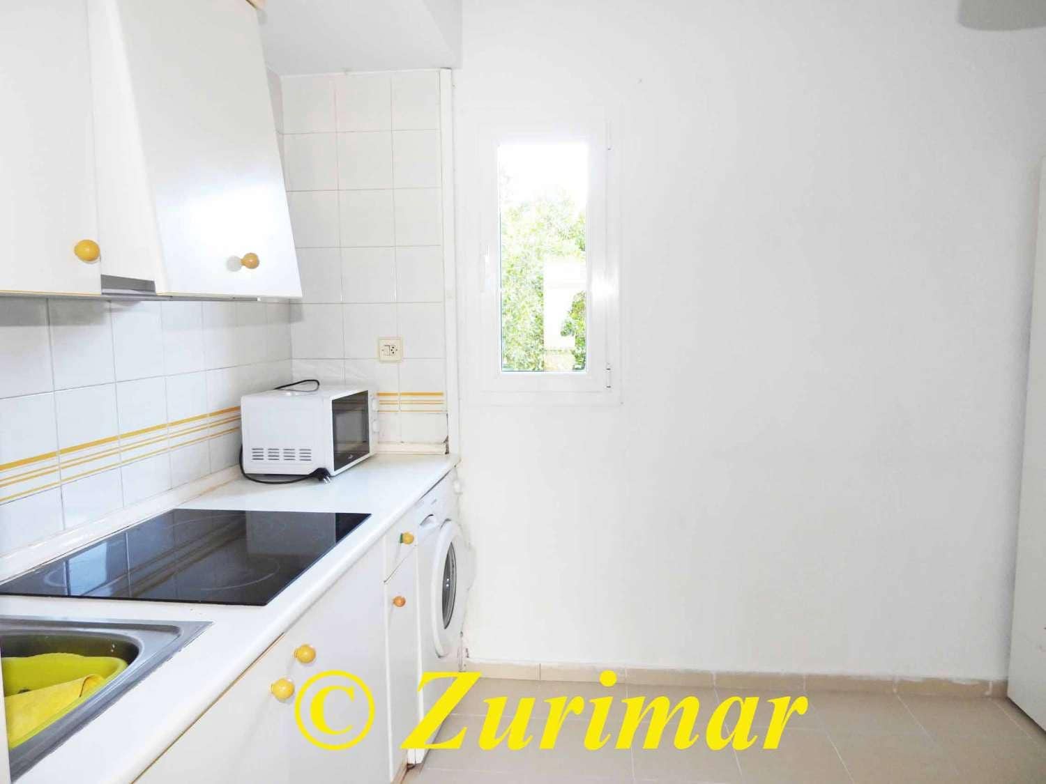 1 soverom Leilighet til salgs i Roquetas de Mar med svømmebasseng - € 153 000 (Ref: 9450187)