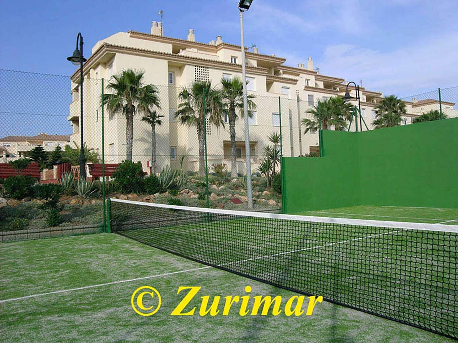 1 sypialnia Apartament na sprzedaż w Roquetas de Mar z basenem - 170 000 € (Ref: 9465571)