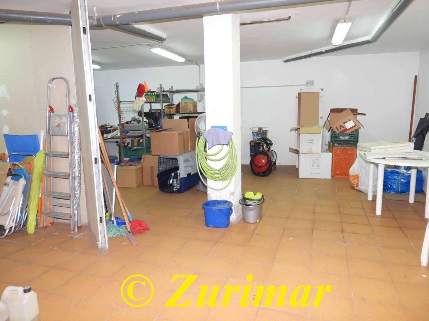 4 slaapkamer Appartement te koop in Roquetas de Mar - € 350.000 (Ref: 9465572)