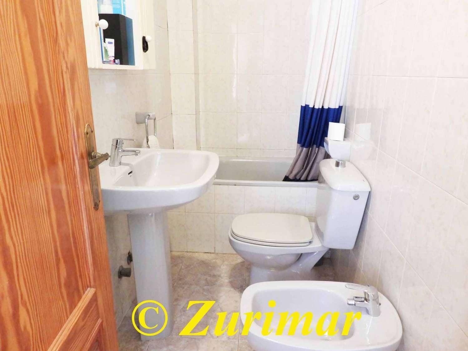 4 slaapkamer Appartement te koop in Roquetas de Mar - € 350.000 (Ref: 9465572)