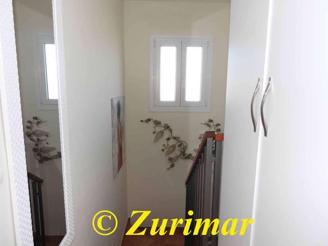 3 makuuhuone Huoneisto myytävänä paikassa Roquetas de Mar mukana uima-altaan 
autotalli - 380 000 € (Ref: 9476039)