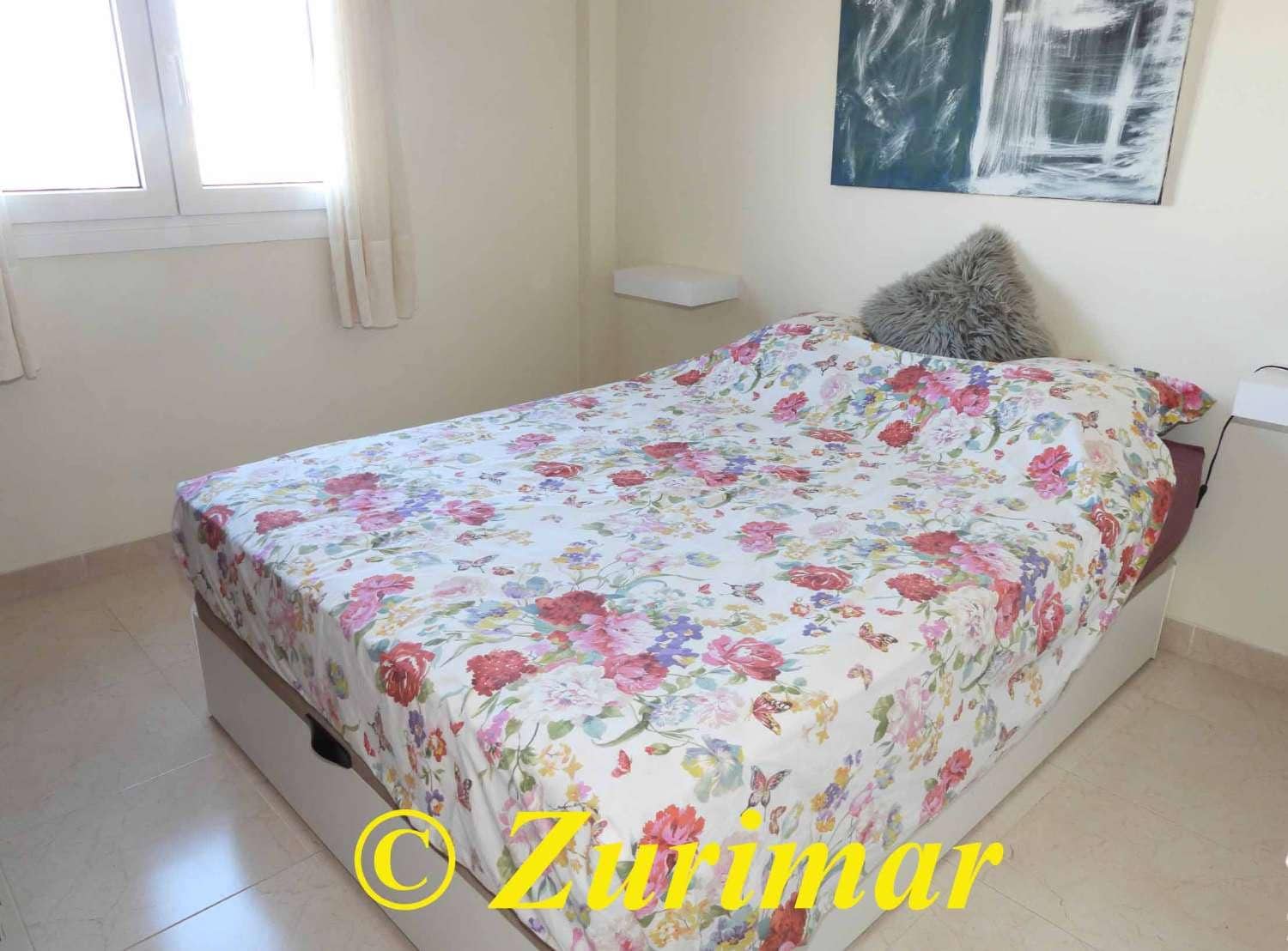 3 makuuhuone Huoneisto myytävänä paikassa Roquetas de Mar mukana uima-altaan 
autotalli - 380 000 € (Ref: 9476039)