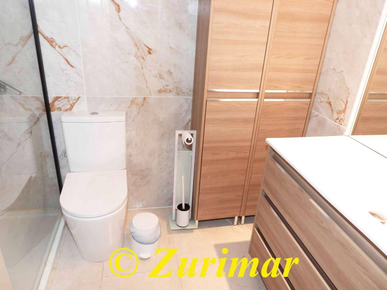 3 makuuhuone Huoneisto myytävänä paikassa Roquetas de Mar mukana uima-altaan 
autotalli - 380 000 € (Ref: 9476039)