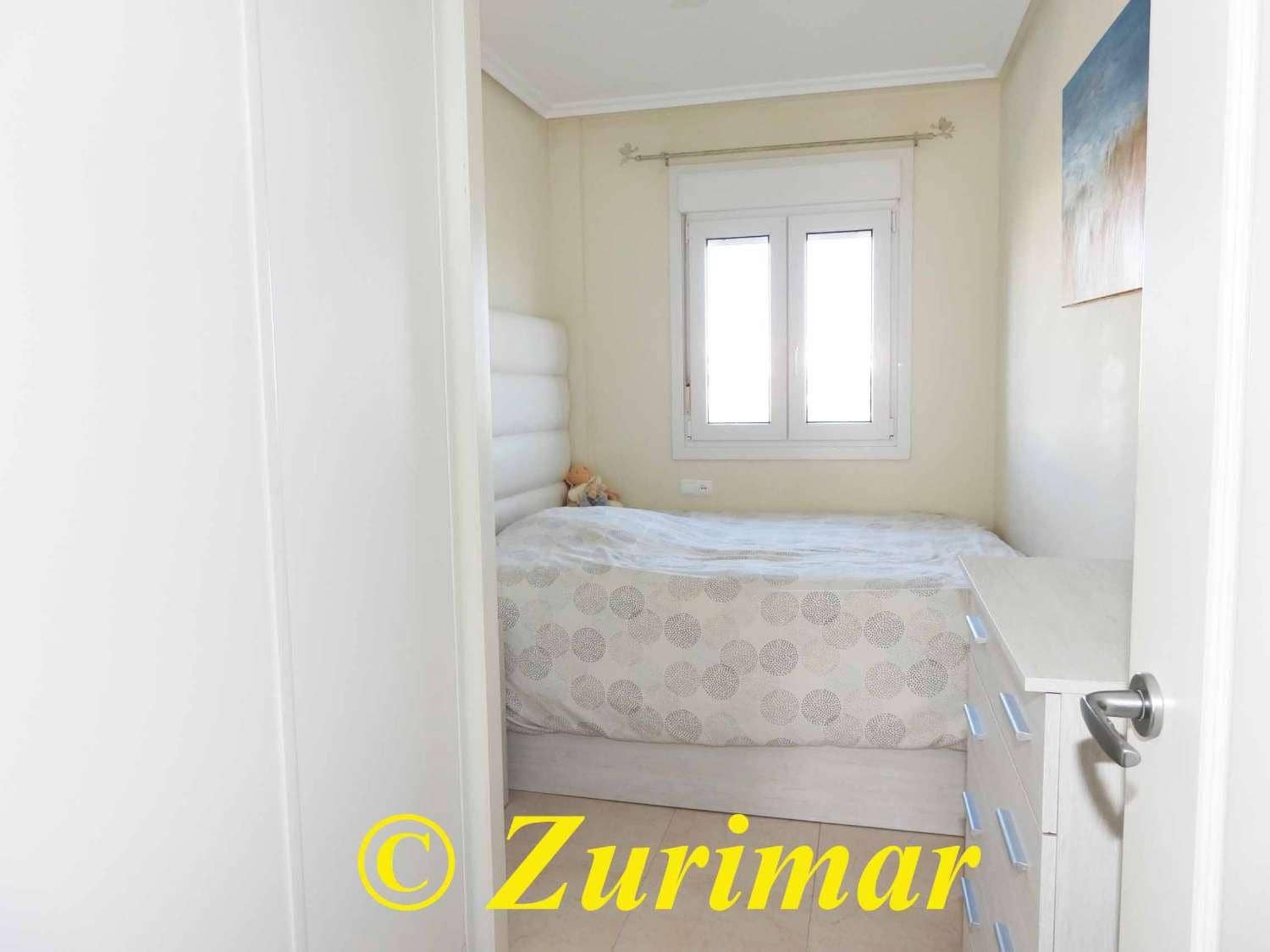 3 makuuhuone Huoneisto myytävänä paikassa Roquetas de Mar mukana uima-altaan 
autotalli - 380 000 € (Ref: 9476039)