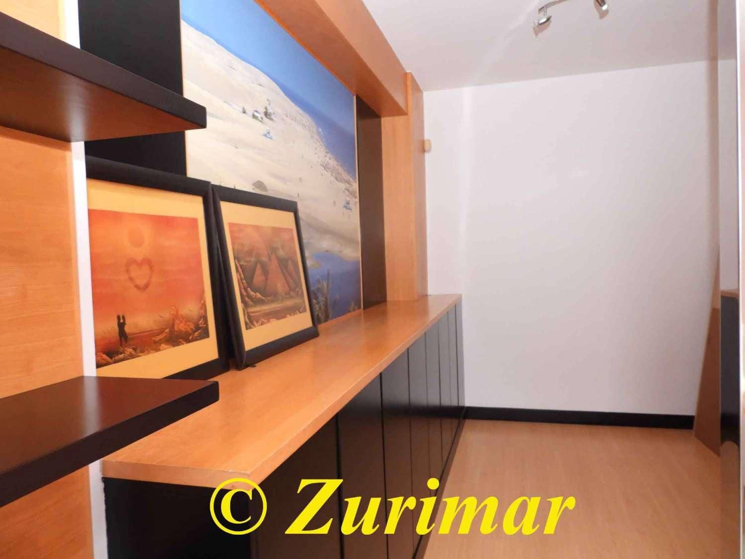 3 makuuhuone Huoneisto myytävänä paikassa Roquetas de Mar mukana uima-altaan - 298 000 € (Ref: 9494526)