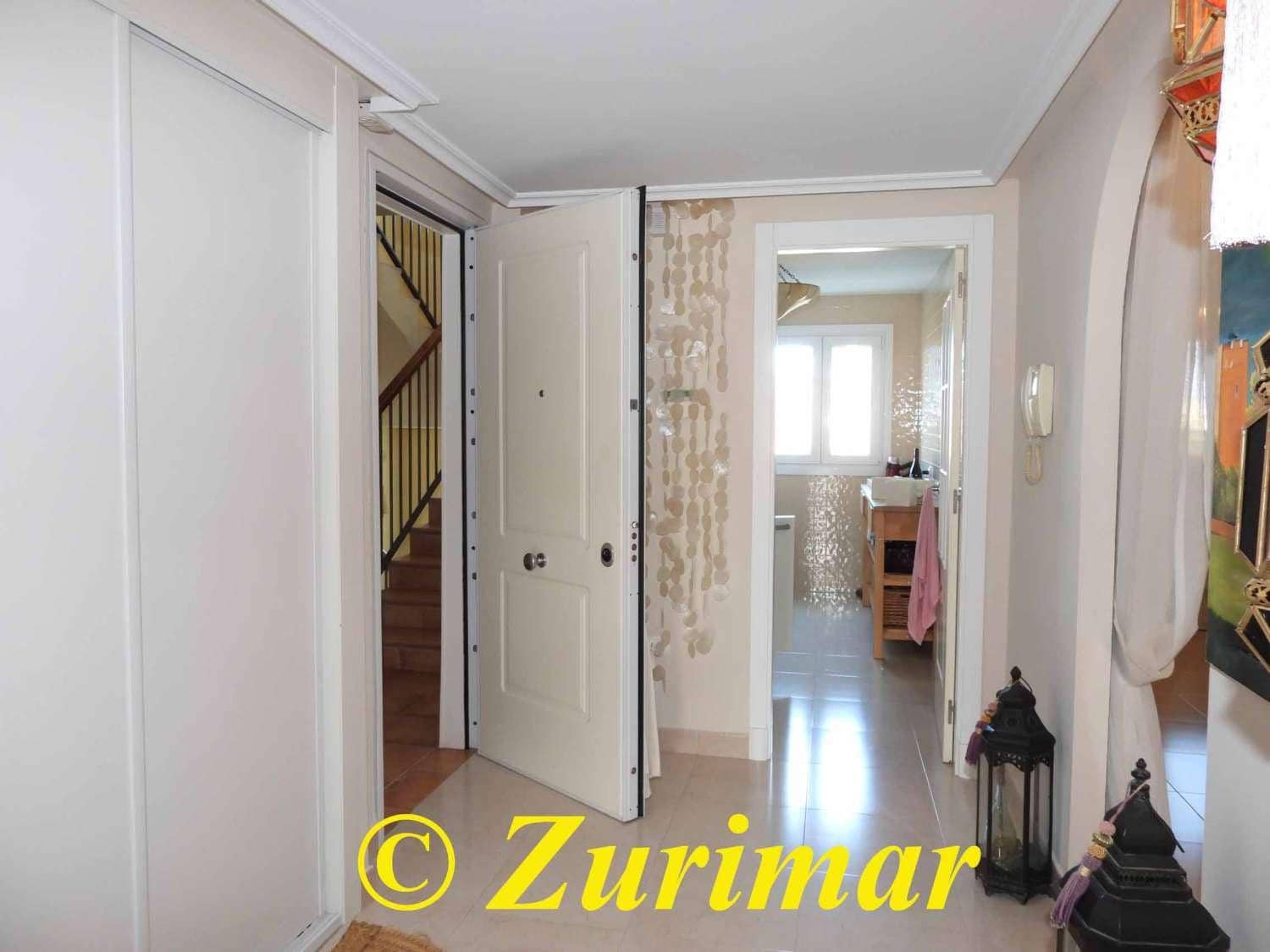 2 bedroom Apartment for sale in Roquetas de Mar with pool garage - € 270,000 (Ref: 9524224)