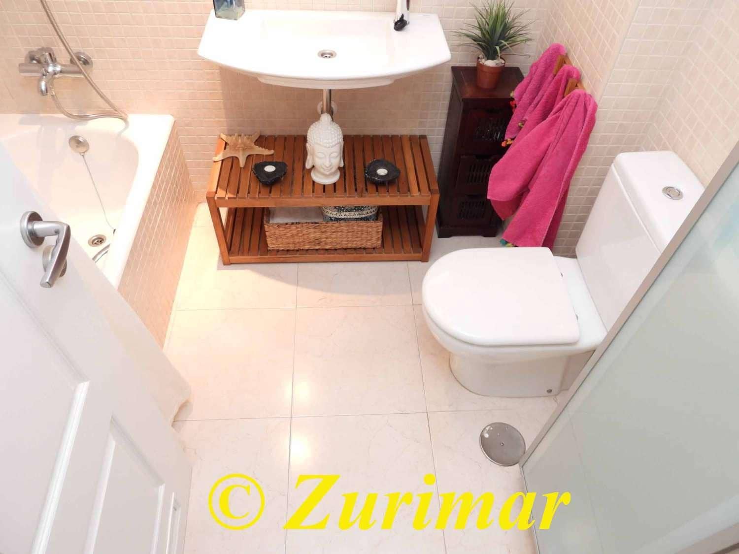 2 bedroom Apartment for sale in Roquetas de Mar with pool garage - € 270,000 (Ref: 9524224)