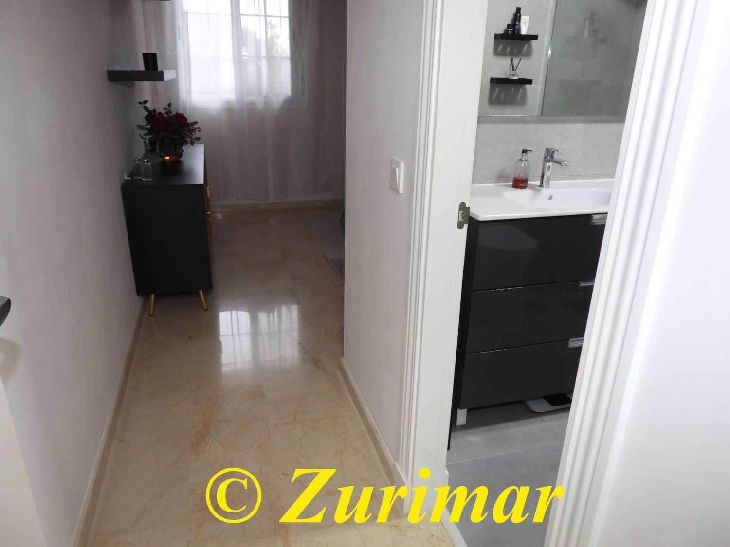 2 quarto Apartamento para venda em Roquetas de Mar com piscina garagem - 225 000 € (Ref: 9551295)