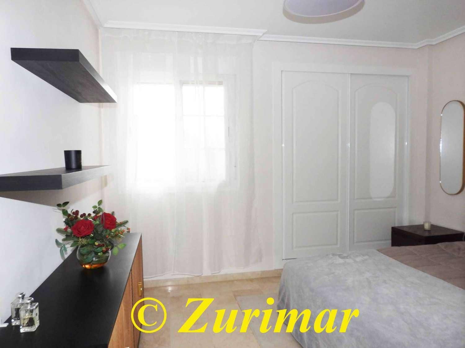 2 quarto Apartamento para venda em Roquetas de Mar com piscina garagem - 225 000 € (Ref: 9551295)