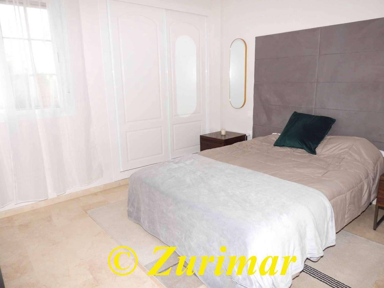 2 quarto Apartamento para venda em Roquetas de Mar com piscina garagem - 225 000 € (Ref: 9551295)