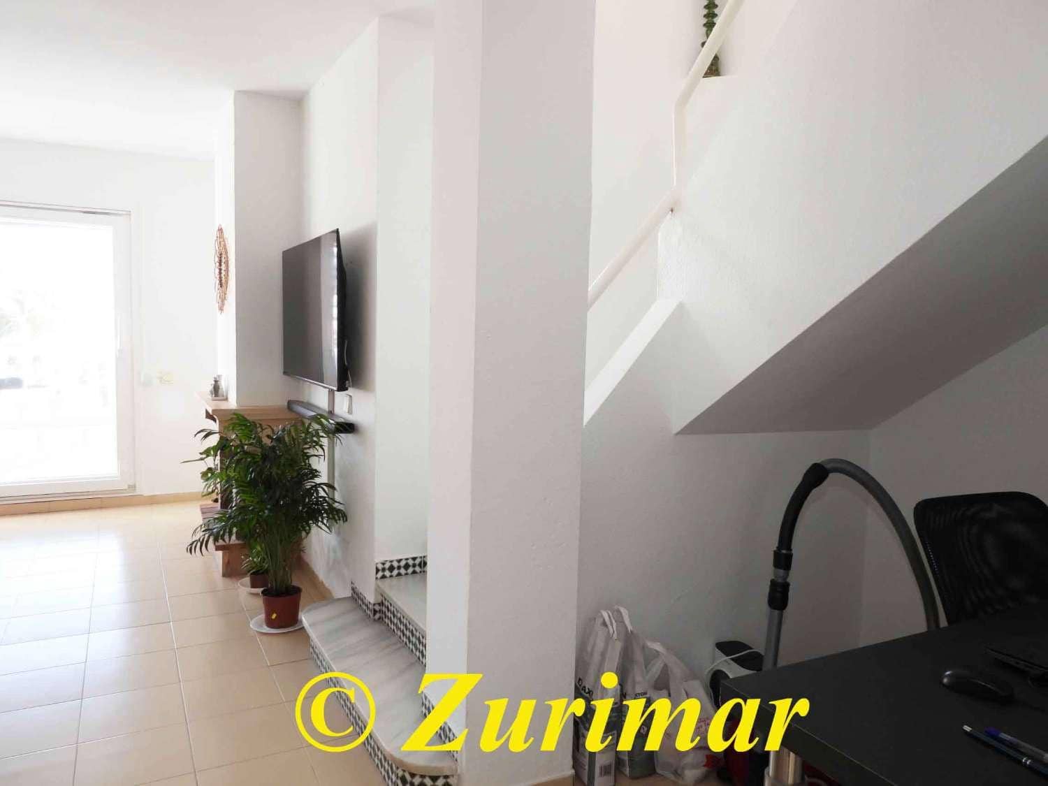 Huoneisto myytävänä paikassa Roquetas de Mar mukana uima-altaan 
autotalli - 269 500 € (Ref: 9629213)