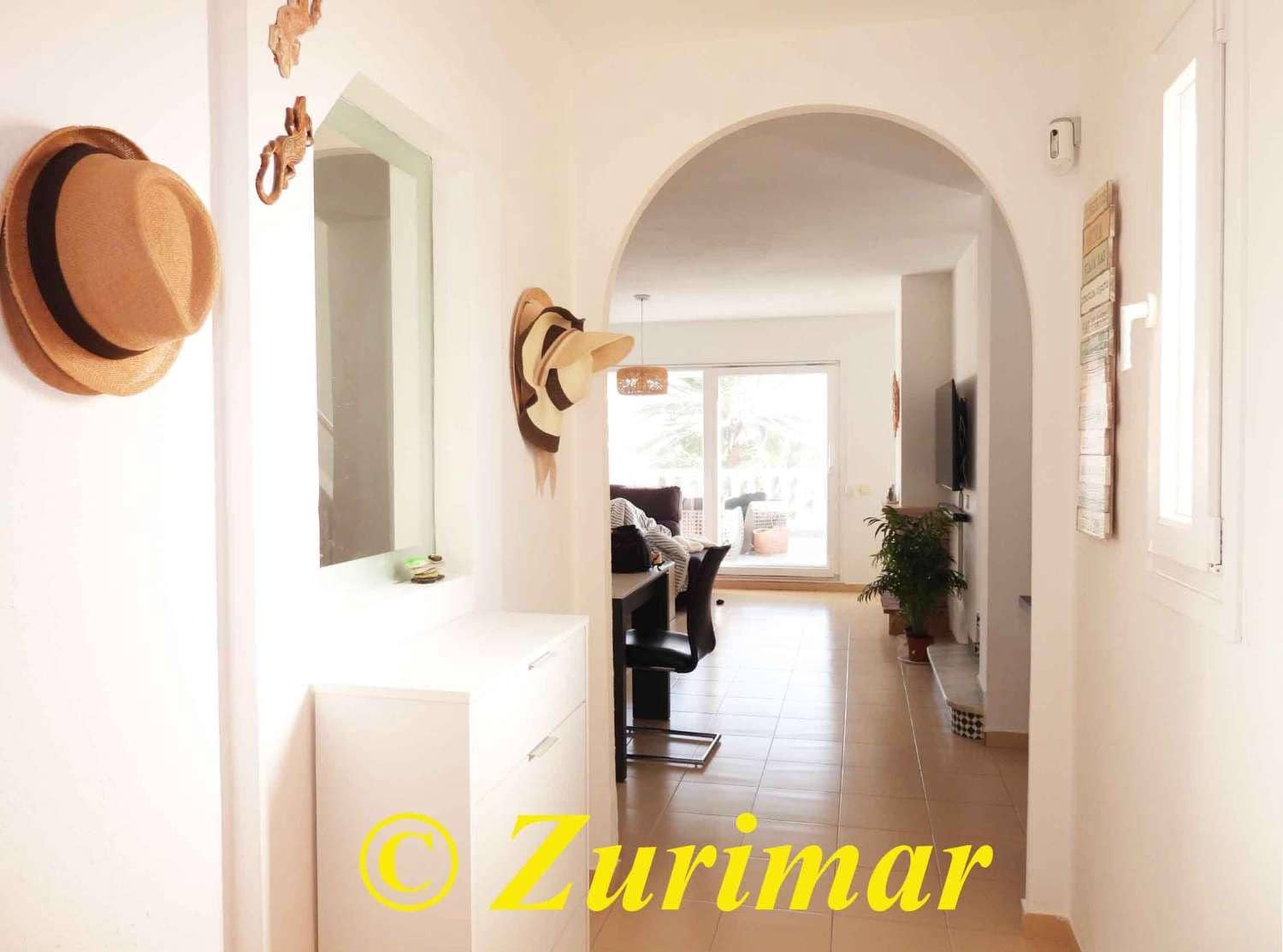 Apartment for sale in Roquetas de Mar with pool garage - € 269,500 (Ref: 9629213)