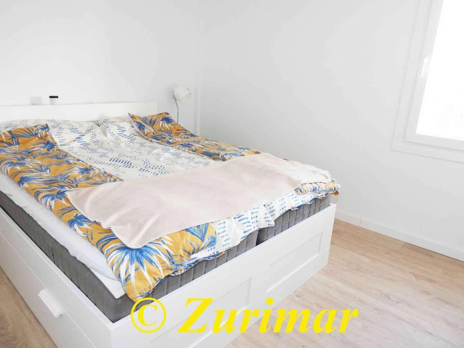 Apartment for sale in Roquetas de Mar with pool garage - € 269,500 (Ref: 9629213)