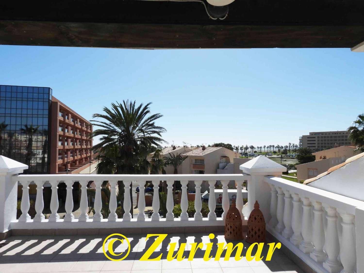 Apartment for sale in Roquetas de Mar with pool garage - € 269,500 (Ref: 9629213)