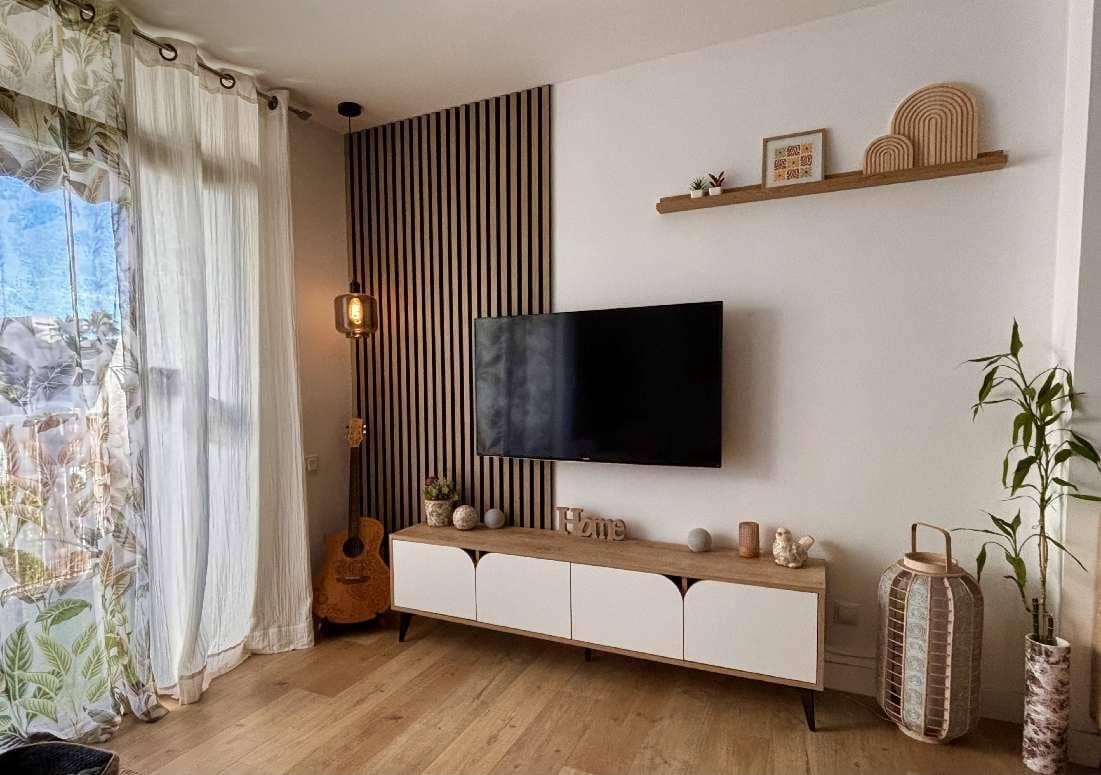 2 bedroom Apartment for sale in Roquetas de Mar with pool - € 220,000 (Ref: 9721028)