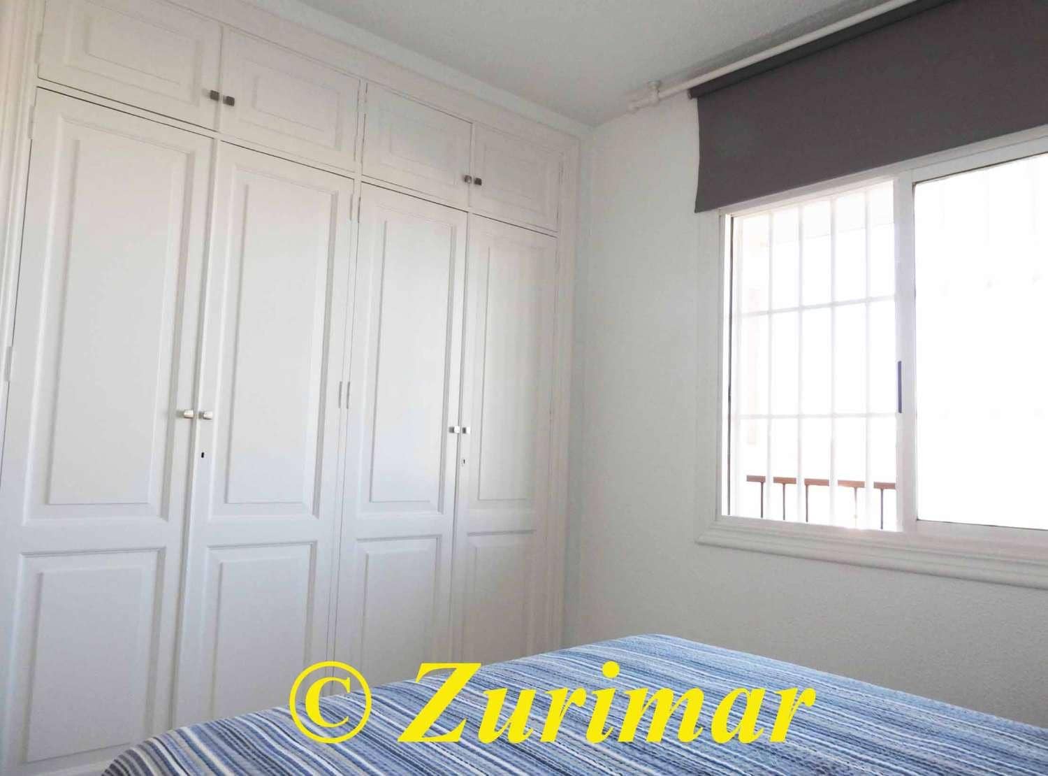 1 bedroom Apartment for sale in Roquetas de Mar with pool - € 135,000 (Ref: 9721029)