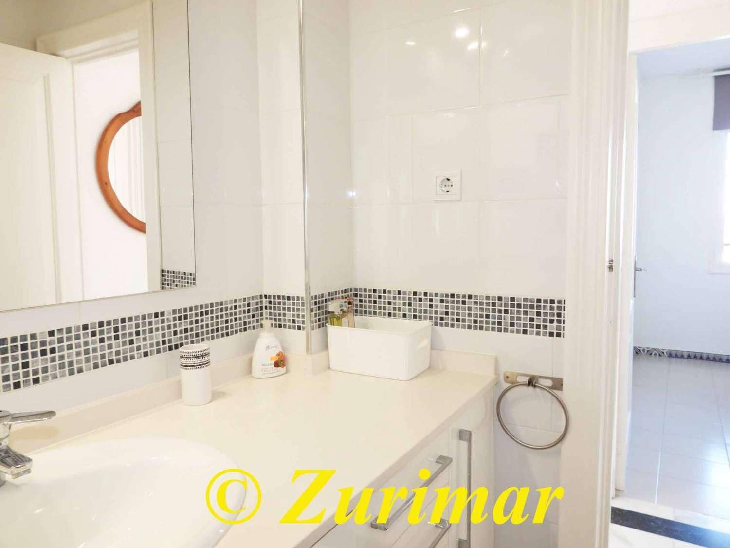 1 bedroom Apartment for sale in Roquetas de Mar with pool - € 135,000 (Ref: 9721029)