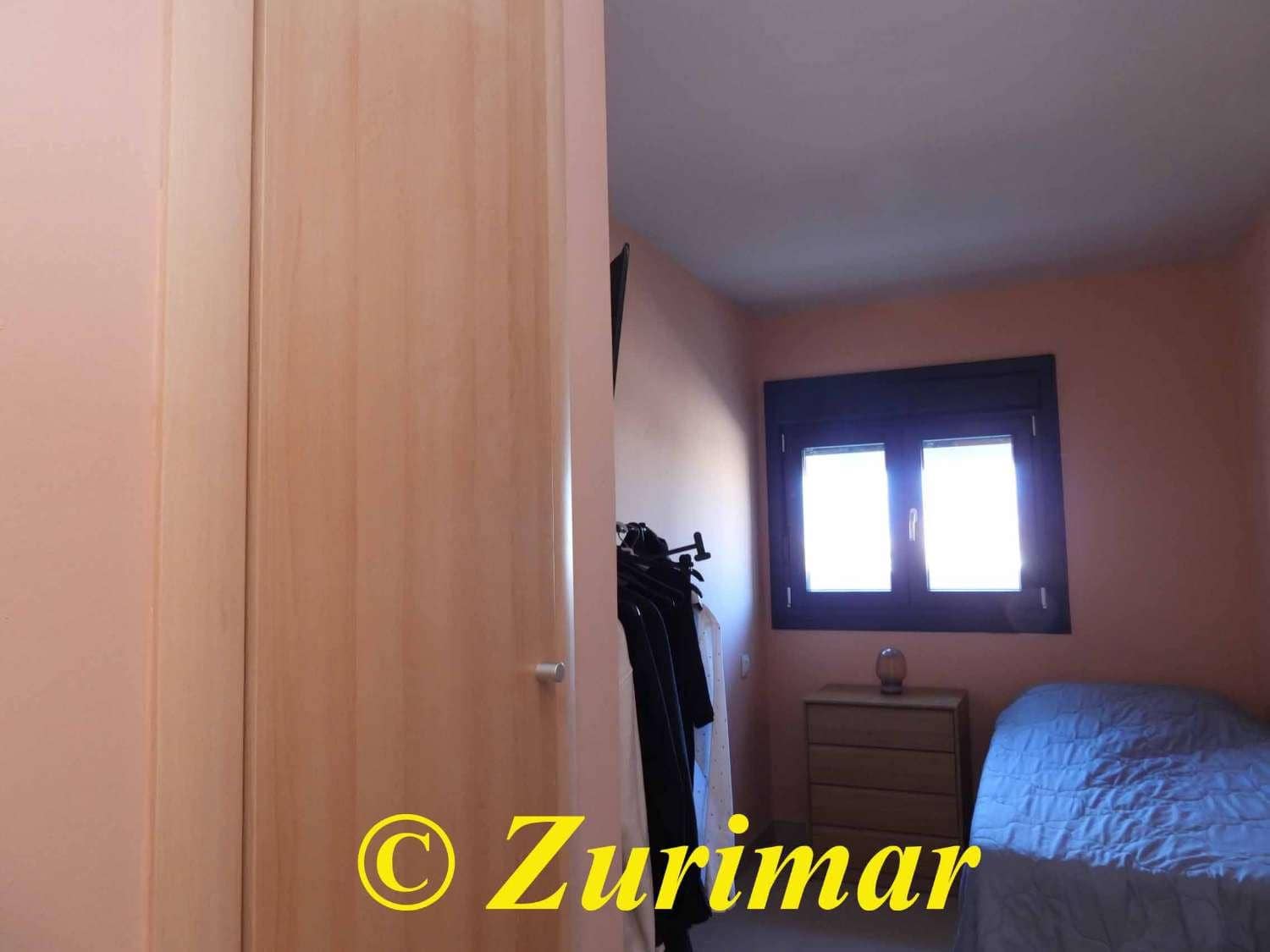 3 Zimmer Apartment zu verkaufen in Roquetas de Mar mit Pool Garage - 250.000 € (Ref: 9727652)