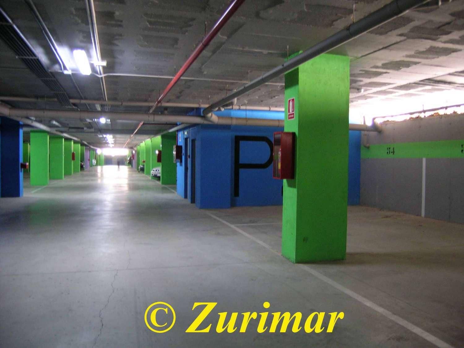 3 Zimmer Apartment zu verkaufen in Roquetas de Mar mit Pool Garage - 250.000 € (Ref: 9727652)